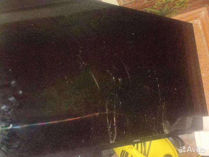 Samsung ue40ku6000u на запчасти, разбита матрица