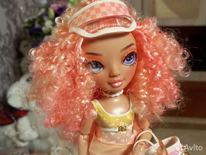 Кукла Rainbow high Simone Симон