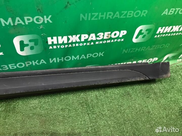 Накладка на порог (наружная) правая Hyundai Tucson