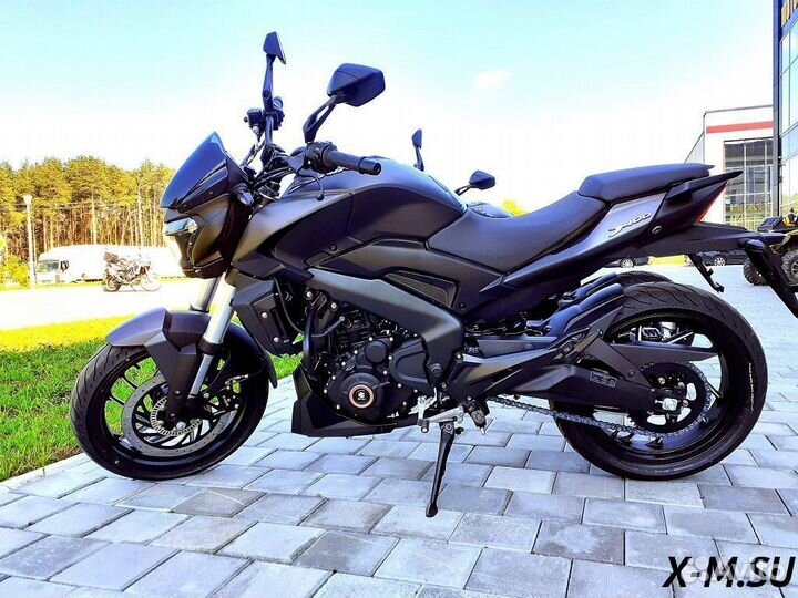 Мотоцикл bajaj dominar 400 UG