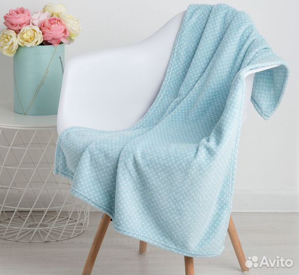 Плед с игрушкой