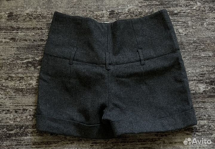 Шорты женские классические