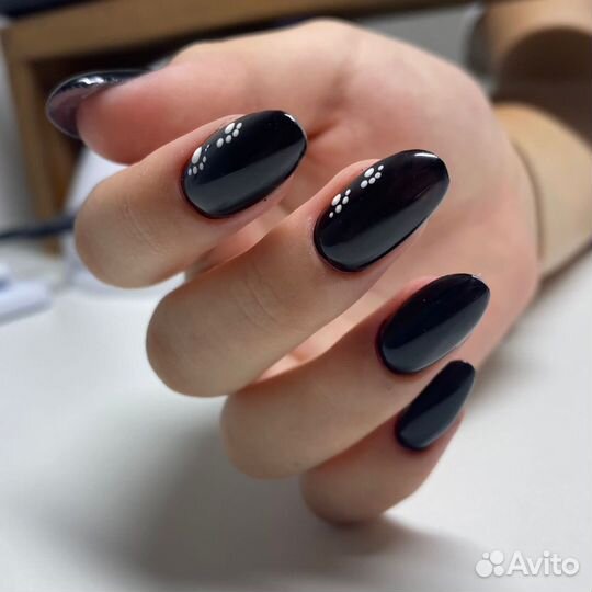 Маникюр. Наращивание ногтей