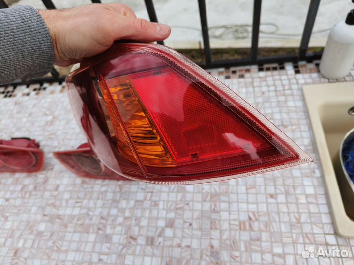 Задние фонари на mitsubishi lancer 10