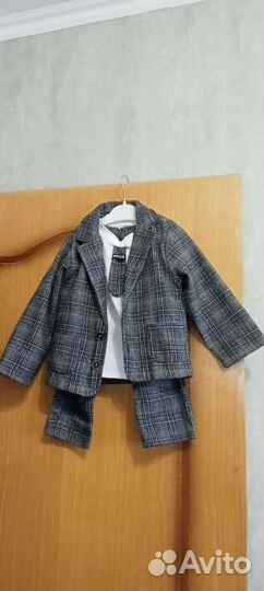 Костюм на мальчика новый