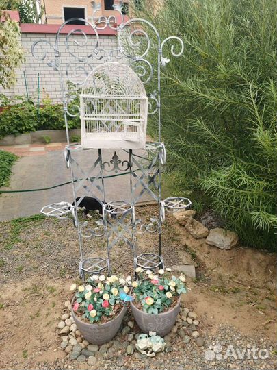 Подставка для цветов в сад, горшок вешалка металл