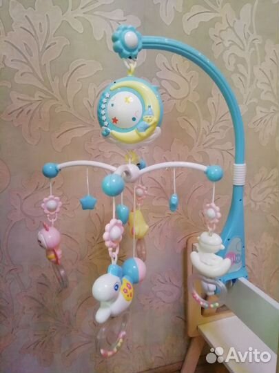 Мобиль на кроватку с проектором