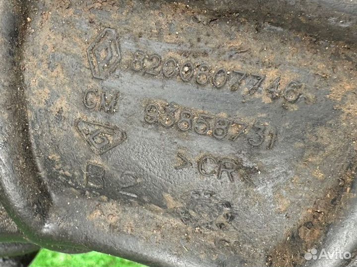 Патрубок воздушного фильтра Opel Vivaro 2006