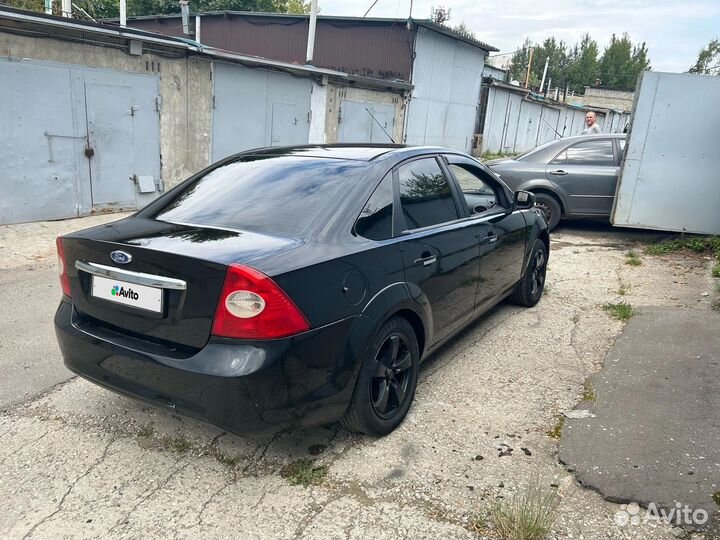 Ford Focus 1.6 МТ, 2008, 199 000 км