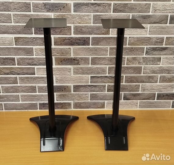 Подставки для акустики