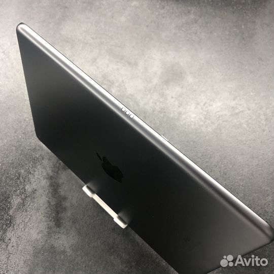 iPad 8 2020 wifi 32gb Space gray