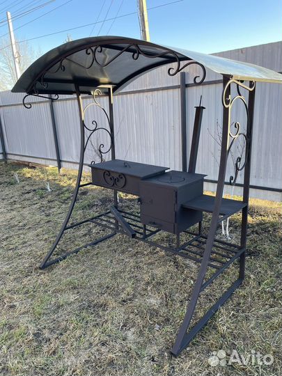 Мангал с печью под казан и крышей