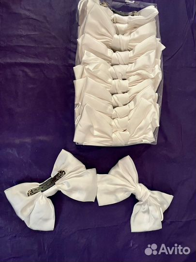 Бант на заколке для волос