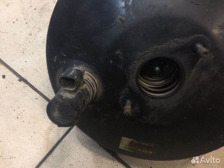 Вакуум тормозной Volvo C30