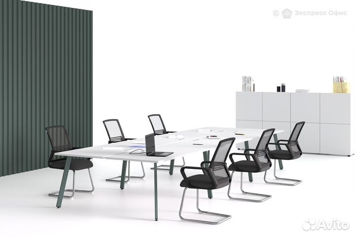 Офисная мебель для персонала Arredo