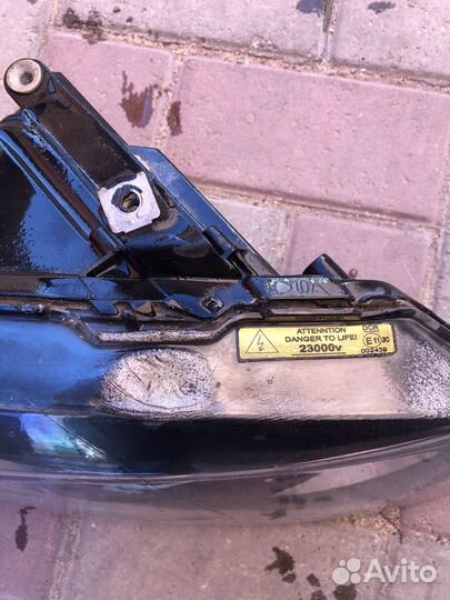 Правая фара Volkswagen polo