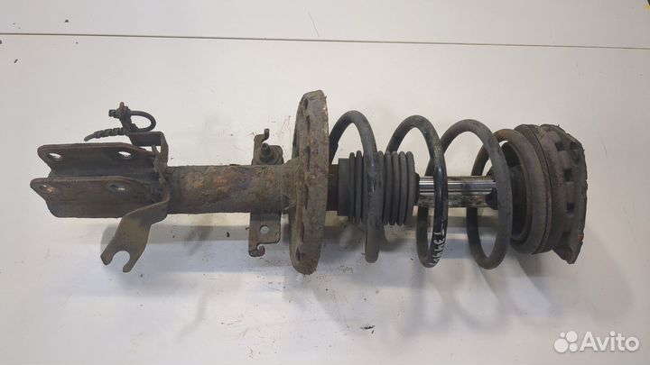 Амортизатор подвески Renault Megane 3 2009, 2010