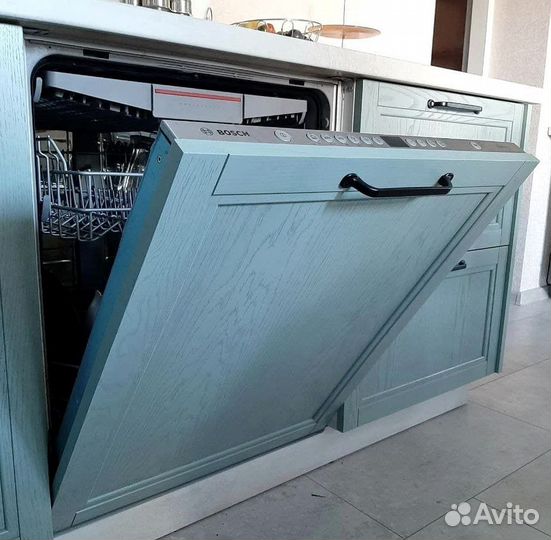 Кухонный гарнитур на заказ под ключ