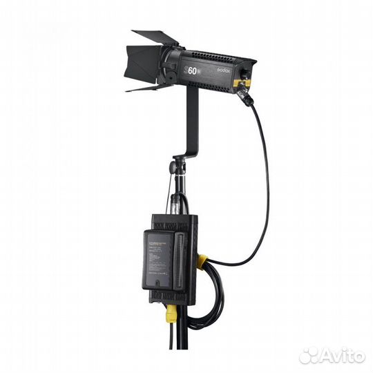 Осветитель светодиодный Godox S60Bi фокусируемый