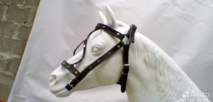 Узда для лошади