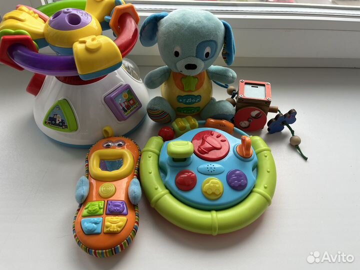 Музыкальные игрушки для малышей