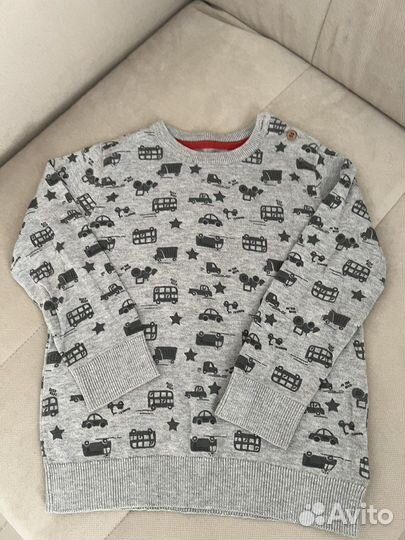 Свитер на мальчика 98