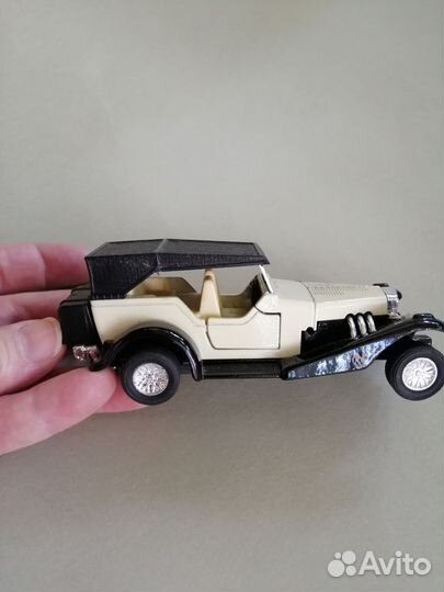 Модель автомобиля