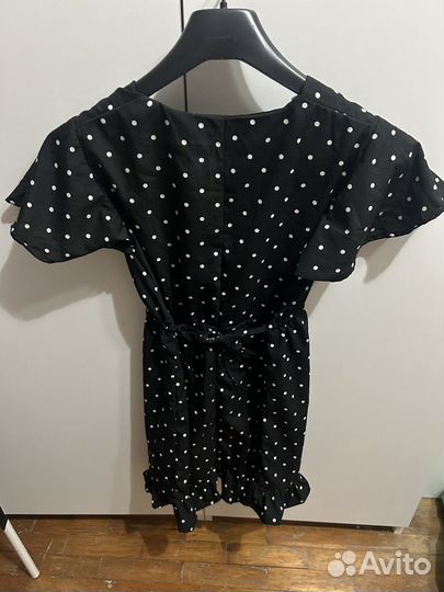 Продам платье в горох terranova новое