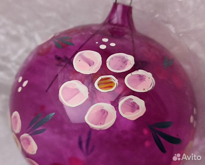Елочная игрушка. шар. Прозрачный, сиреневый. Краси