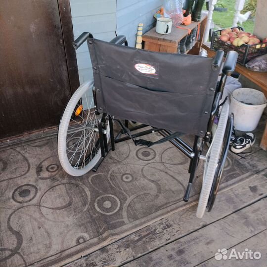 Коляска инвалидная