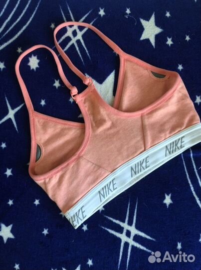 Спортивный топ nike