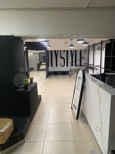 Торговая площадь, 67 м²