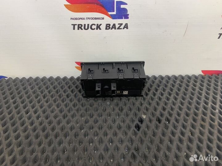 Блок кнопок Renault T