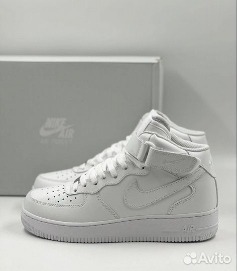 Nike Air Force 1 High (с мехом)