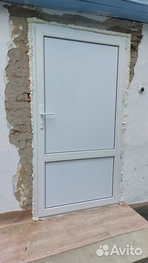 Дверь входная пвх