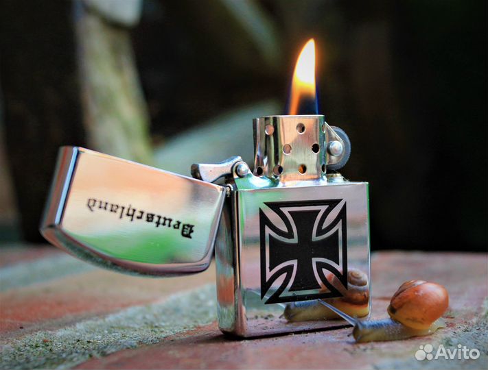 Зажигалка бензиновая