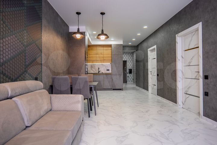 2-к. квартира, 84 м², 11/18 эт.