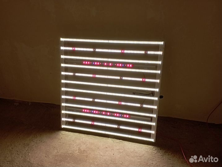 Светильник-фитолампа LED Samsung 600 w