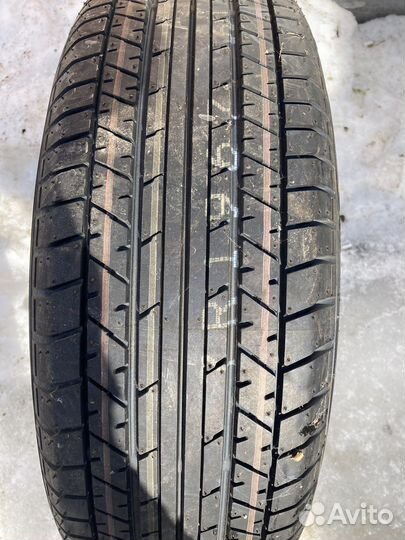 Yokohama Aspec A345 215/60 R17