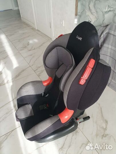 Автокресло Siger 9-18 кг isofix