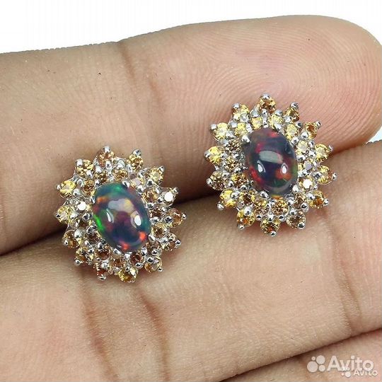 Серьги натуральный черный опал желтые сапфиры