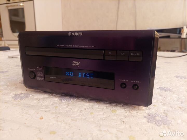 CD,DVD,MP3 плеер yamaha DVD-E810
