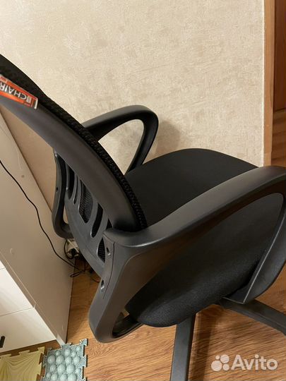 Компьютерное кресло easy chair бу