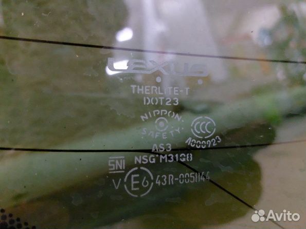 Стекло крышки багажника Лексус нх 200 300