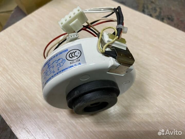 RPG-13H 220В, 50Гц, 13Вт, 0,17А, 800-1200об/мин