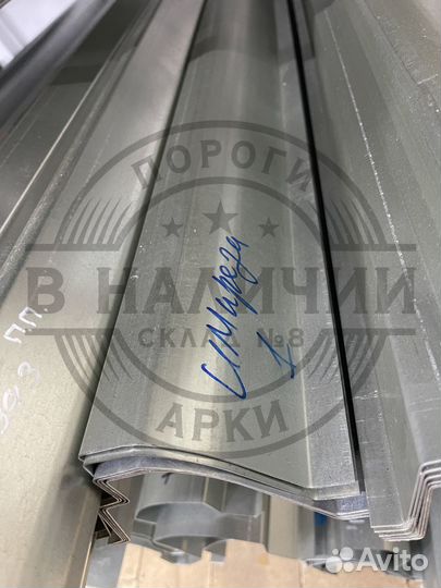 Ремонтный порог правый Subaru Impreza 1