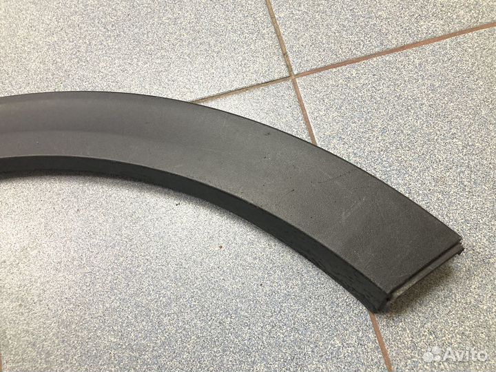 Накладка заднего правого крыла Kia Sportage 2016