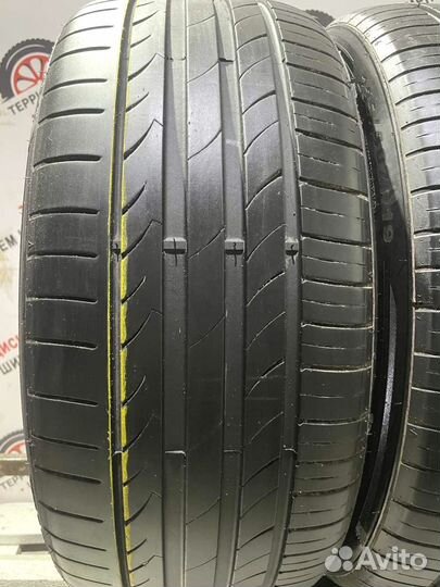 Tracmax X-Privilo TX3 235/40 R19 96M