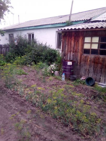 4-к. квартира, 90 м², 1/1 эт.