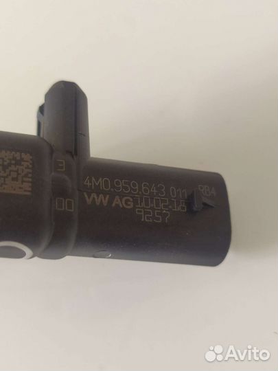 Датчик удара Audi Q7 4M (2015-2019) 4M0959643 VAG